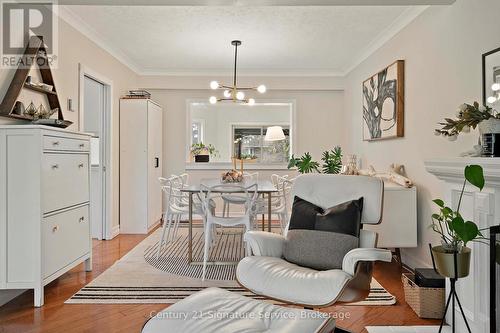 1578 Sherway Drive, Mississauga, ON - Indoor Photo Showing Dining Room