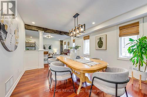2946 Duncairn Drive, Mississauga, ON - Indoor Photo Showing Dining Room