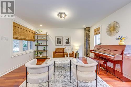 2946 Duncairn Drive, Mississauga, ON - Indoor