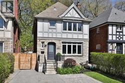 151 CHILTERN HILL ROAD Toronto, ON M6C 3C3