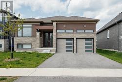 172 RAMBLEWOOD DRIVE S Wasaga Beach, ON L9Z 0L6