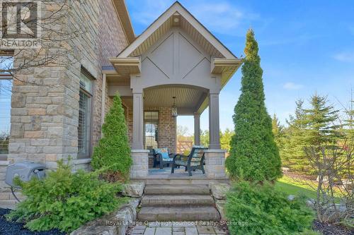 9 Powers Court, Clarington, ON 