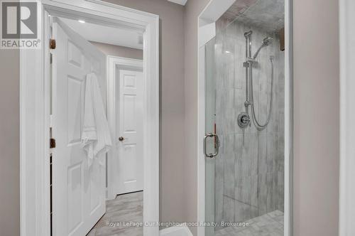 9 Powers Court, Clarington, ON 