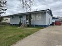 260 Duncan Road, Estevan, SK  - Outdoor 