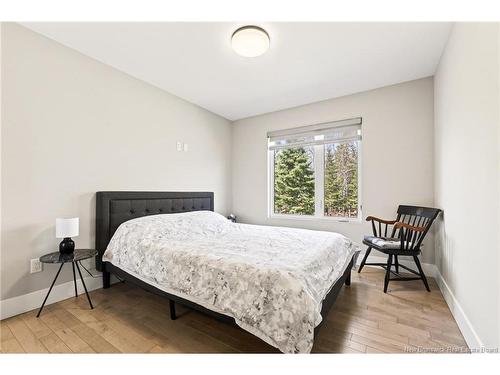 262 Yvonne, Dieppe, NB 