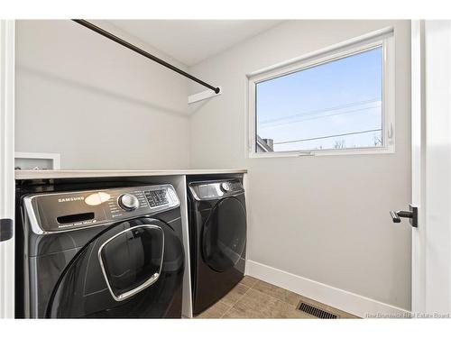 262 Yvonne, Dieppe, NB 