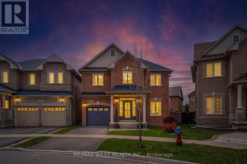 14 PALMETTE DRIVE  Richmond Hill, ON L4E 5A4