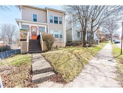 399-401 Prince ST Saint John, NB E2M 1R2