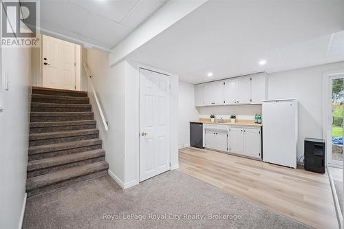 22 Crestwood Drive, Cambridge, ON - Indoor