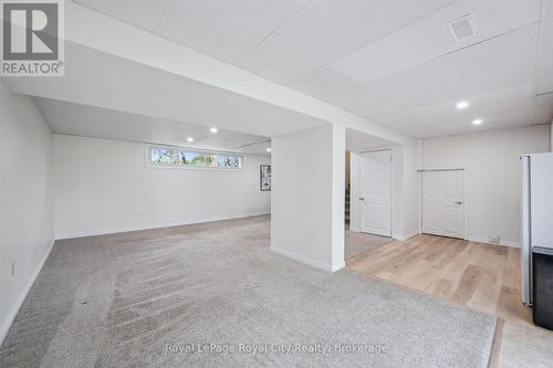 22 Crestwood Drive, Cambridge, ON - Indoor