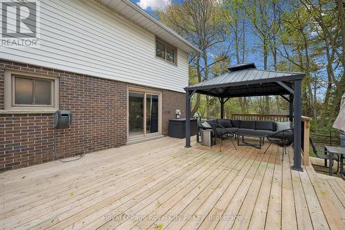 22 Crestwood Drive, Cambridge, ON - Outdoor With Deck Patio Veranda With Exterior