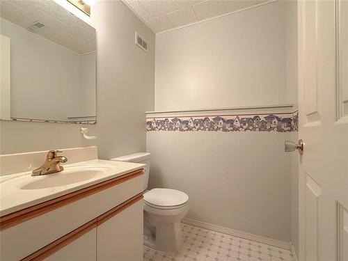 151 Daly Crescent, Brandon, MB - Indoor Photo Showing Bathroom