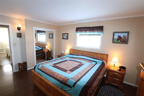 Primary Bedroom - 156 Cottage Road, Steep Rock, MB - Indoor Photo Showing Bedroom
