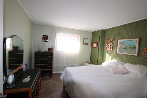 Bdrm #2 - 156 Cottage Road, Steep Rock, MB - Indoor Photo Showing Bedroom