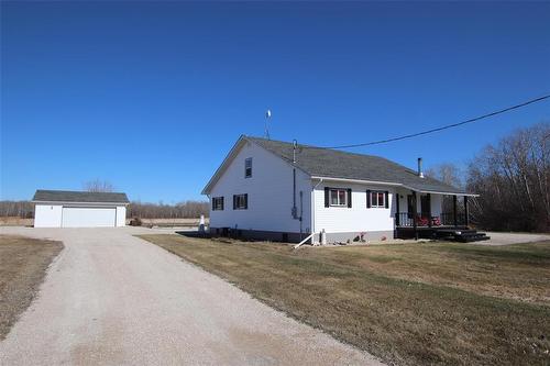156 Cottage Road, Steep Rock, MB - Outdoor