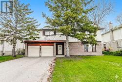 8 KENNINGHALL BOULEVARD  Mississauga, ON L5N 1J4