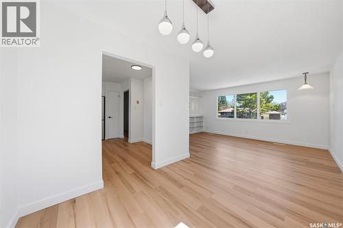 1310 East Centre, Saskatoon, SK - Indoor