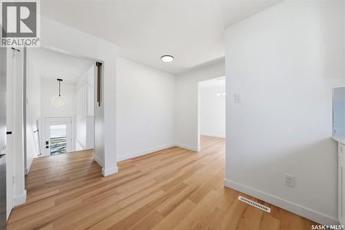 1310 East Centre, Saskatoon, SK - Indoor Photo Showing Other Room