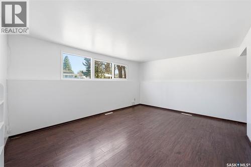 1310 East Centre, Saskatoon, SK - Indoor Photo Showing Other Room