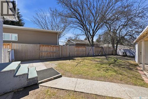 1310 East Centre, Saskatoon, SK - Outdoor