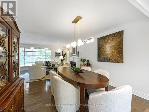 1454 Chasehurst Drive, Mississauga, ON - Indoor Photo Showing Dining Room