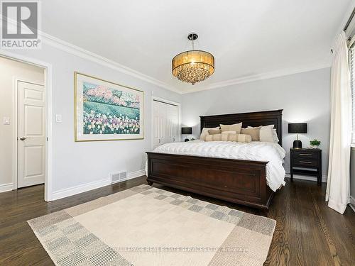 1454 Chasehurst Drive, Mississauga, ON - Indoor Photo Showing Bedroom