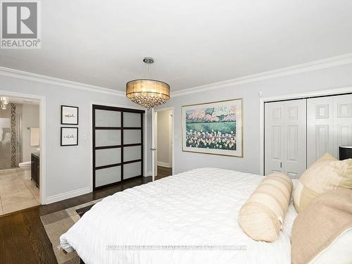 1454 Chasehurst Drive, Mississauga, ON - Indoor Photo Showing Bedroom