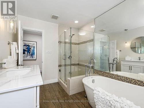 1454 Chasehurst Drive, Mississauga, ON - Indoor Photo Showing Bathroom