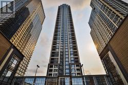 803 - 7 MABELLE AVENUE  Toronto, ON M9A 4Y1