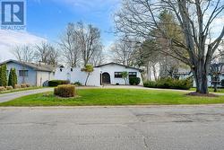 807 WARTMAN AVENUE Kingston (City Southwest), ON K7M 4M3