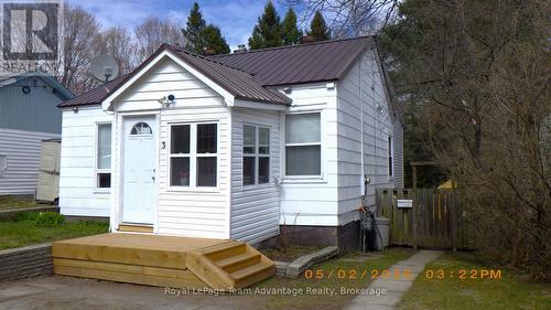 3 RIVERDALE ROAD  Parry Sound, ON P2A 1N8