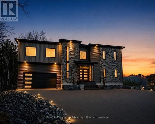 55 DENNIS DRIVE  Parry Sound, ON P2A 2H9