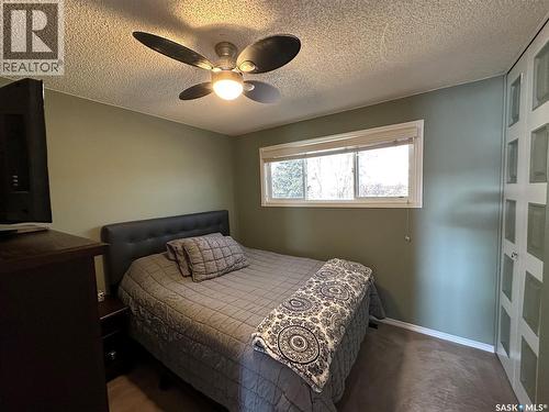 1114 Herbert Avenue, Herbert, SK - Indoor Photo Showing Bedroom