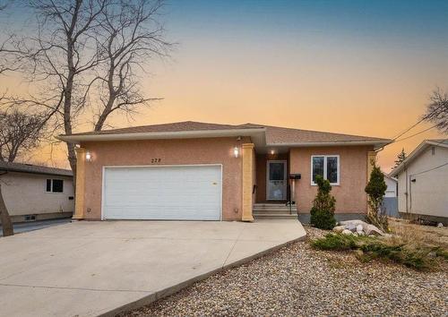 278 Laxdal Road  Winnipeg, MB R3R 0W2