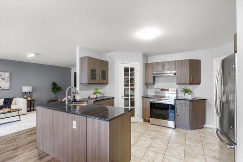278 Laxdal Road, Winnipeg, MB - Indoor Photo Showing Kitchen With Double Sink
