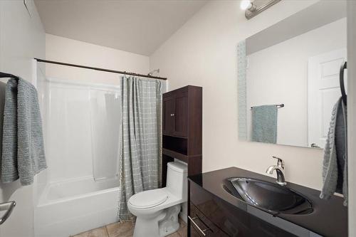 Main floor bathroom - 278 Laxdal Road, Winnipeg, MB - Indoor Photo Showing Bathroom