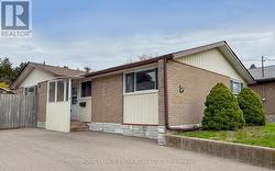 25 SHORELAND CRESCENT Toronto (Woburn), ON M1G 1M4