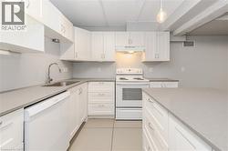 58 BEVERLY Street Unit# 101  Cambridge, ON N1R 3Z7