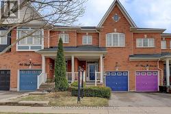 48 THORP CRESCENT Ajax, ON L1T 0G9