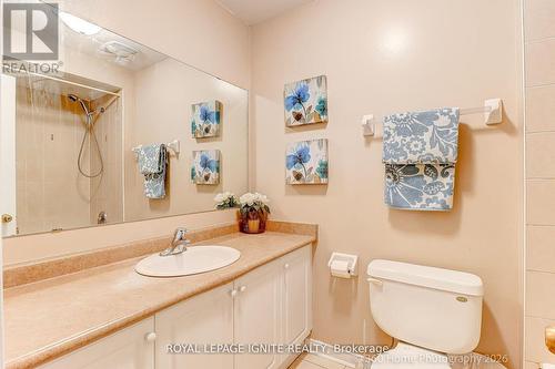 48 Thorp Crescent, Ajax, ON - Indoor Photo Showing Bathroom