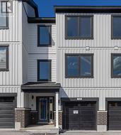 748 KINSTEAD PRIVATE  Ottawa, ON K2S 3B3