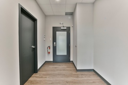 Office - 201-3305 Av. De La Gare, Mascouche, QC - Indoor Photo Showing Other Room