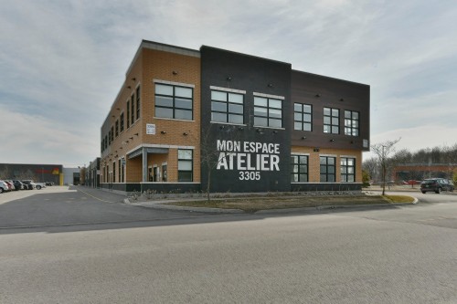 Front of Structure - 201-3305 Av. De La Gare, Mascouche, QC - Outdoor