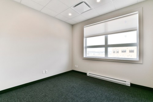 Office - 201-3305 Av. De La Gare, Mascouche, QC - Indoor Photo Showing Other Room