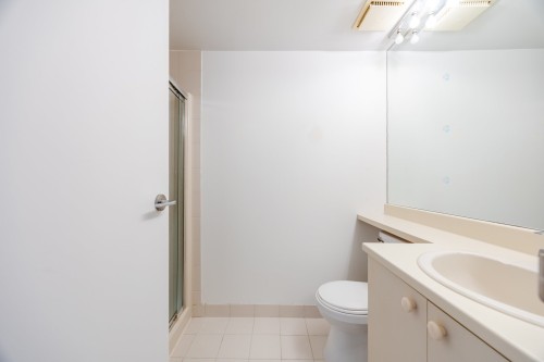 Bathroom - 906-200 Rue Hall, Montréal (Verdun/Île-Des-Soeurs), QC - Indoor Photo Showing Bathroom