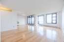 Living Room - 906-200 Rue Hall, Montréal (Verdun/Île-Des-Soeurs), QC  - Indoor Photo Showing Other Room 