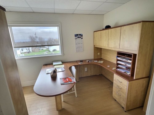 Bureau - 1751 Av. Lapierre, Québec (La Haute-Saint-Charles), QC - Indoor