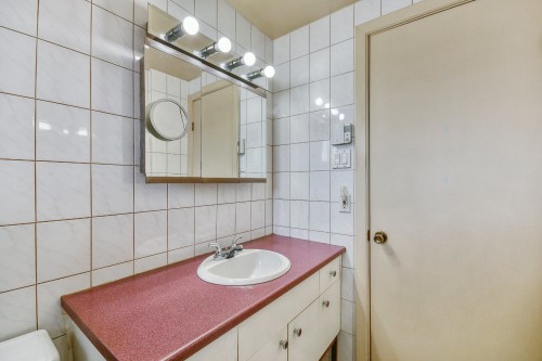 Salle de bains - 658  - 658A 20E Rue, Saint-Jérôme, QC - Indoor Photo Showing Bathroom