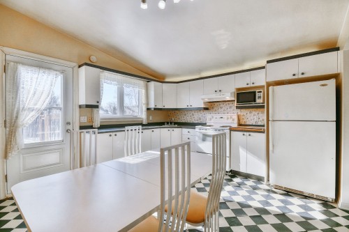 Cuisine - 658  - 658A 20E Rue, Saint-Jérôme, QC - Indoor Photo Showing Kitchen