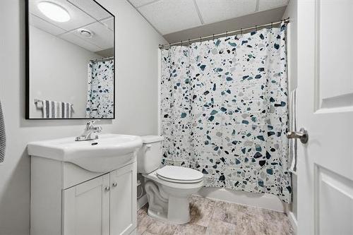 1 Aston Cove, Steinbach, MB 